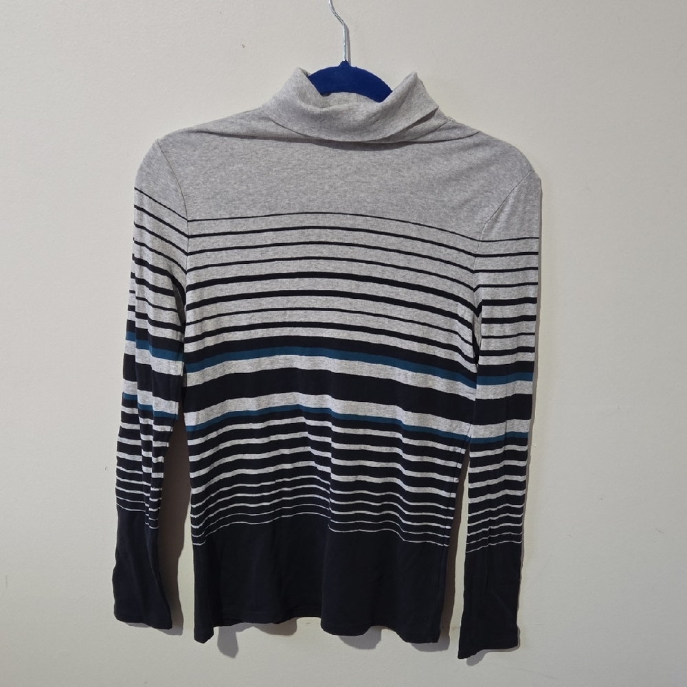 Ladies Small Wind River Turtleneck